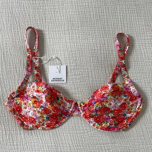 Monday Swimwear - Maui Top - V - Petite Fleur NWT